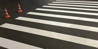 В Саратове на 11 обновленных улицах наносят дорожную разметку В Саратове на 11 обновленных улицах наносят дорожную разметку