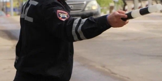 Аткарчанину заменили условный срок за избиение полицейского на 5 лет колонии Аткарчанину заменили условный срок за избиение полицейского на 5 лет колонии