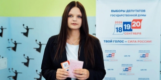 Выборы в Саратовской области. Отдать голоса приходят семьи, студенты и бойцы СВО Выборы в Саратовской области. Отдать голоса приходят семьи, студенты и бойцы СВО