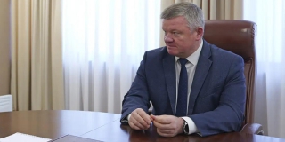 Адвокат Михаила Исаева настаивает на его невиновности в деле о ДТП Адвокат Михаила Исаева настаивает на его невиновности в деле о ДТП