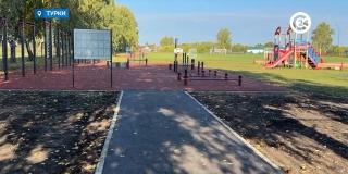 В Турках построили тротуар к спортплощадкам В Турках построили тротуар к спортплощадкам