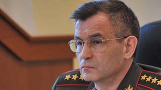 Нургалиев призывает артистов помочь полицейским стать добрее Нургалиев призывает артистов помочь полицейским стать добрее