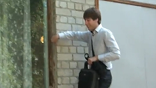 Попытка пробраться на публичные слушания по Генплану. Видеоверсия Попытка пробраться на публичные слушания по Генплану. Видеоверсия