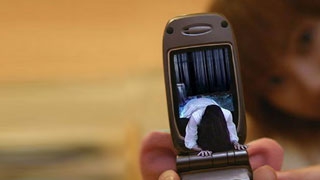 Энгельсские школьники получают «смертельные» sms-ки Энгельсские школьники получают «смертельные» sms-ки