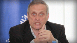 Воры обокрали квартиру депутата Василия Максимова Воры обокрали квартиру депутата Василия Максимова