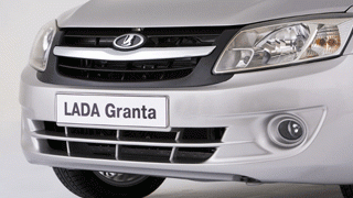 Угонщик «Лады Гранты» протаранил пивной магазин Угонщик «Лады Гранты» протаранил пивной магазин