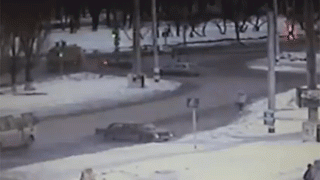 Видеокамера зафиксировала момент страшного ДТП в Балакове