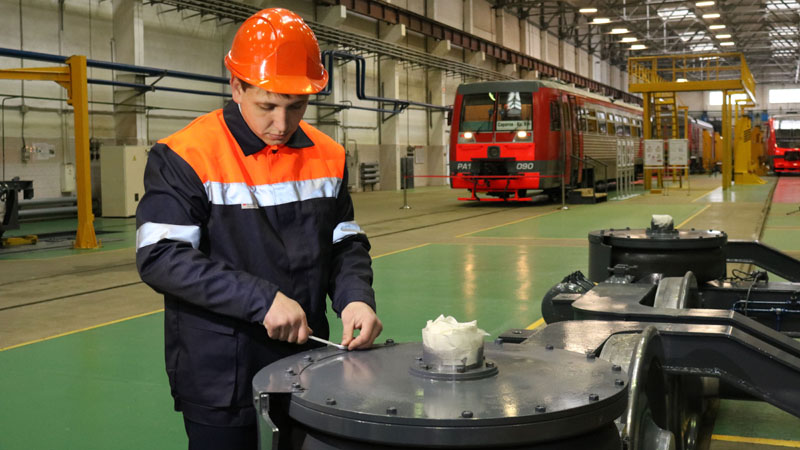 Благодаря освоению новых видов ремонта, в депо Анисовка ПривЖД появились  дополнительные рабочие места