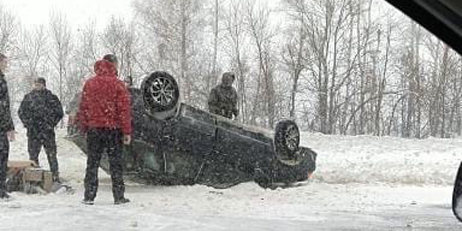 24 30 января 31 января. Авария 30.01.2022 года Саратовская область на трассе. Происшествие Татищево.